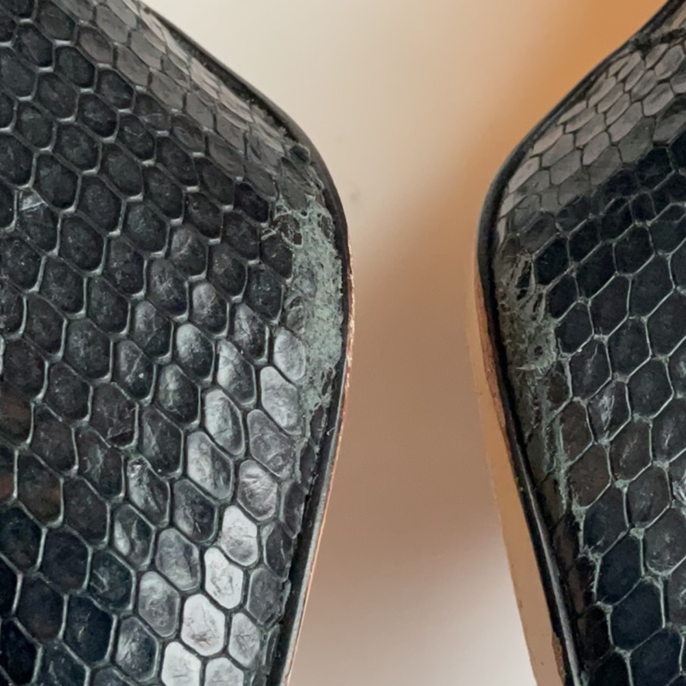 Talbots Croc Heels - Picture 6 of 14